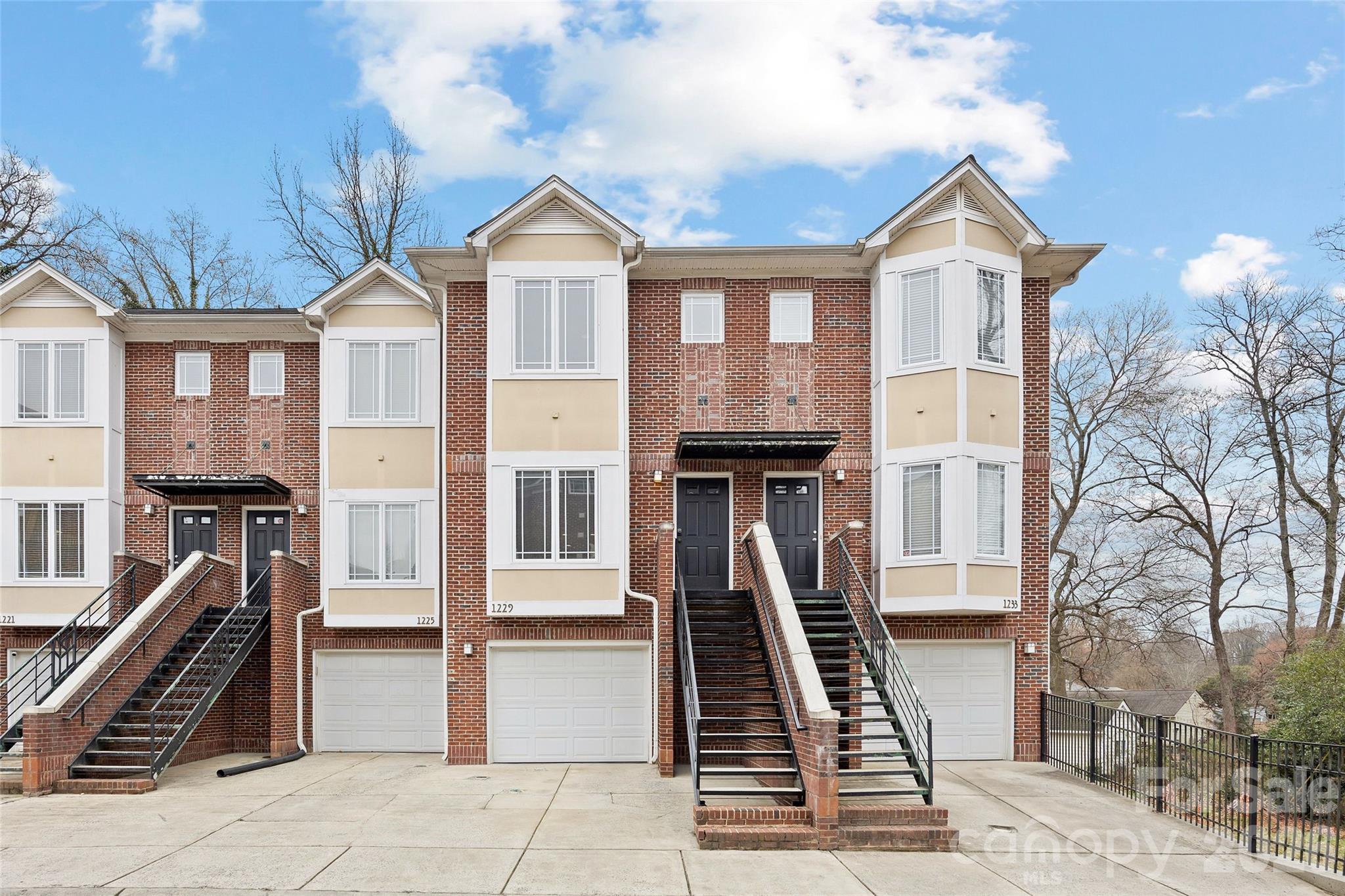 Madison Park - Residential