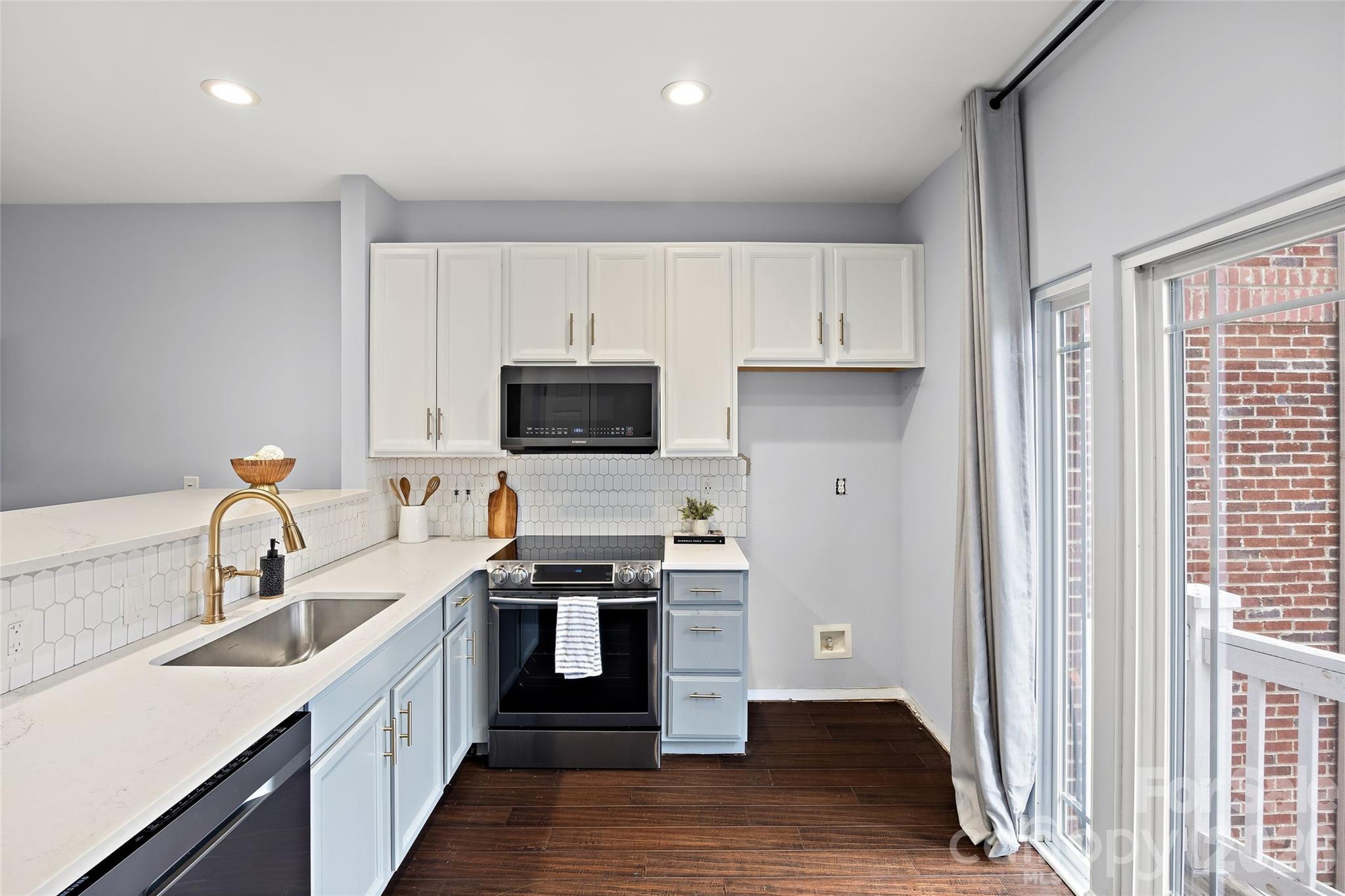 Madison Park - Residential