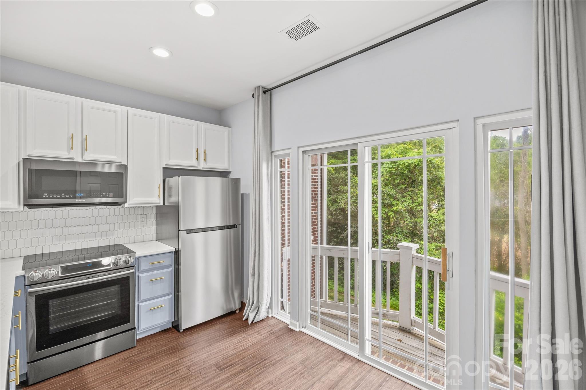 Madison Park - Residential