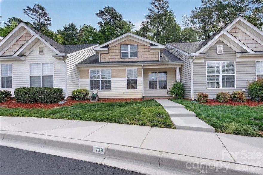 Welcome to this beautifully maintained 2-bedroom, 2-bathroom townhome in the heart of Rock Hill, SC! Freshly painted and truly move-in ready, this home offers a bright and open-concept layout where the spacious living area flows seamlessly into the dining space and kitchen—perfect for both everyday living and entertaining.
The primary suite features a large walk-in closet, providing plenty of storage and comfort. A well-designed floor plan ensures privacy and functionality, making this home ideal for a variety of lifestyles.
Enjoy being part of a desirable community with a pool just a short walk away—perfect for relaxing on warm Carolina days. Outdoor enthusiasts will love being just minutes from Ebenezer Park, where you can swim, fish, launch your boat, kayak, grill out, or simply unwind by the water.
Conveniently located, you’re just a quick drive to Lake Wylie and Charlotte, offering endless options for dining, shopping, and entertainment.
Don’t miss your opportunity to own this charming, low-maintenance, move-in ready home in a prime location!
