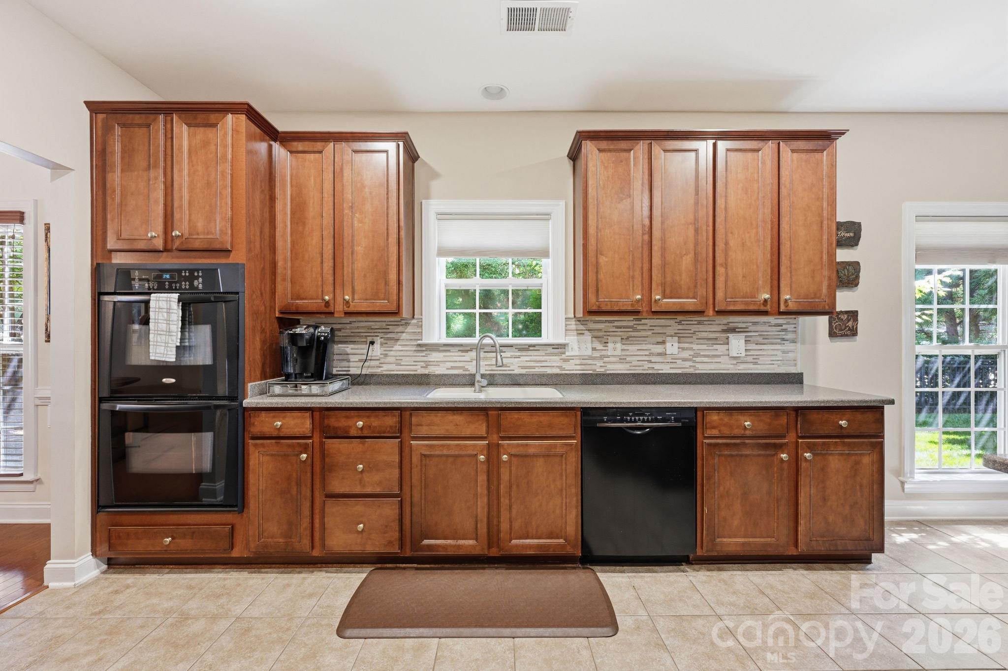 4405 Squirrel Trail Lane 26
