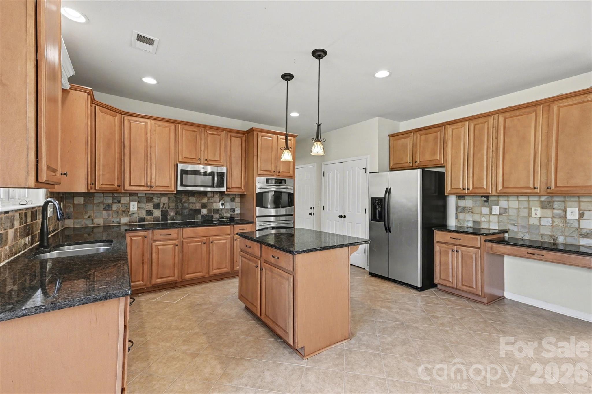 Bridge Pointe - Residential