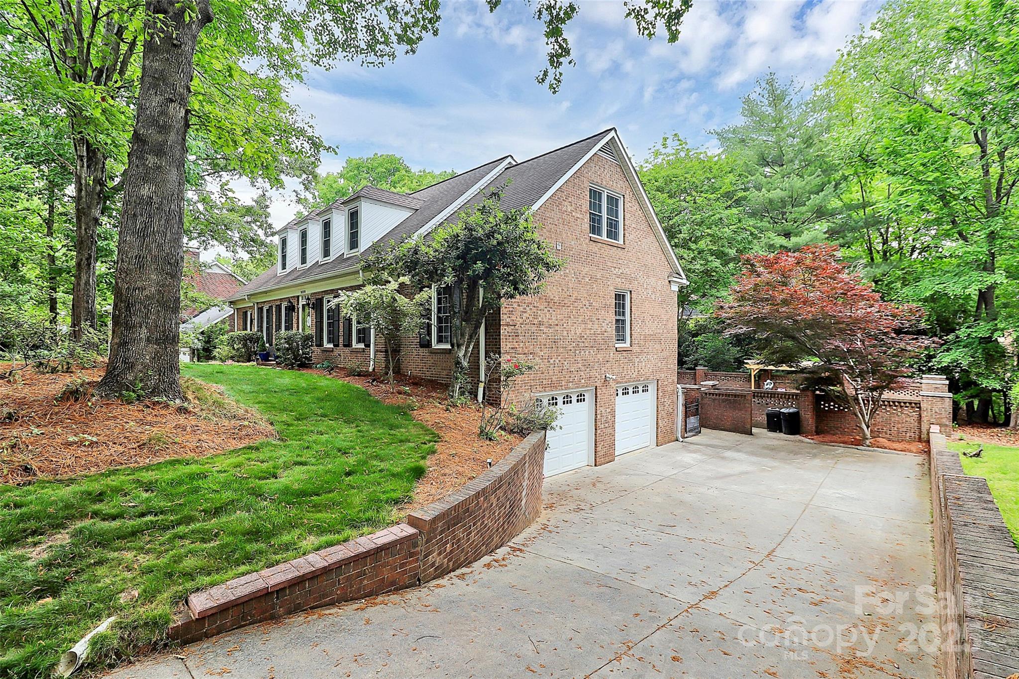 10209 Thomas Payne Circle