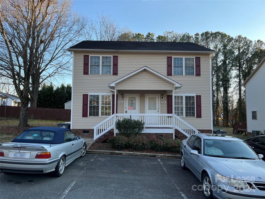 Location, location, location. Ready for move in. Fresh paint, new LPV and carpet throughout. Washer and dryer included but can be removed. No pets.