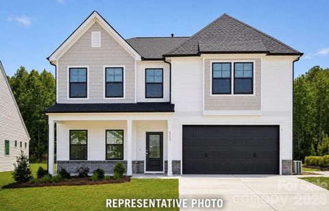 Photo of 1404 Bansal Drive, Charlotte, NC 28215 (MLS # 4400083)