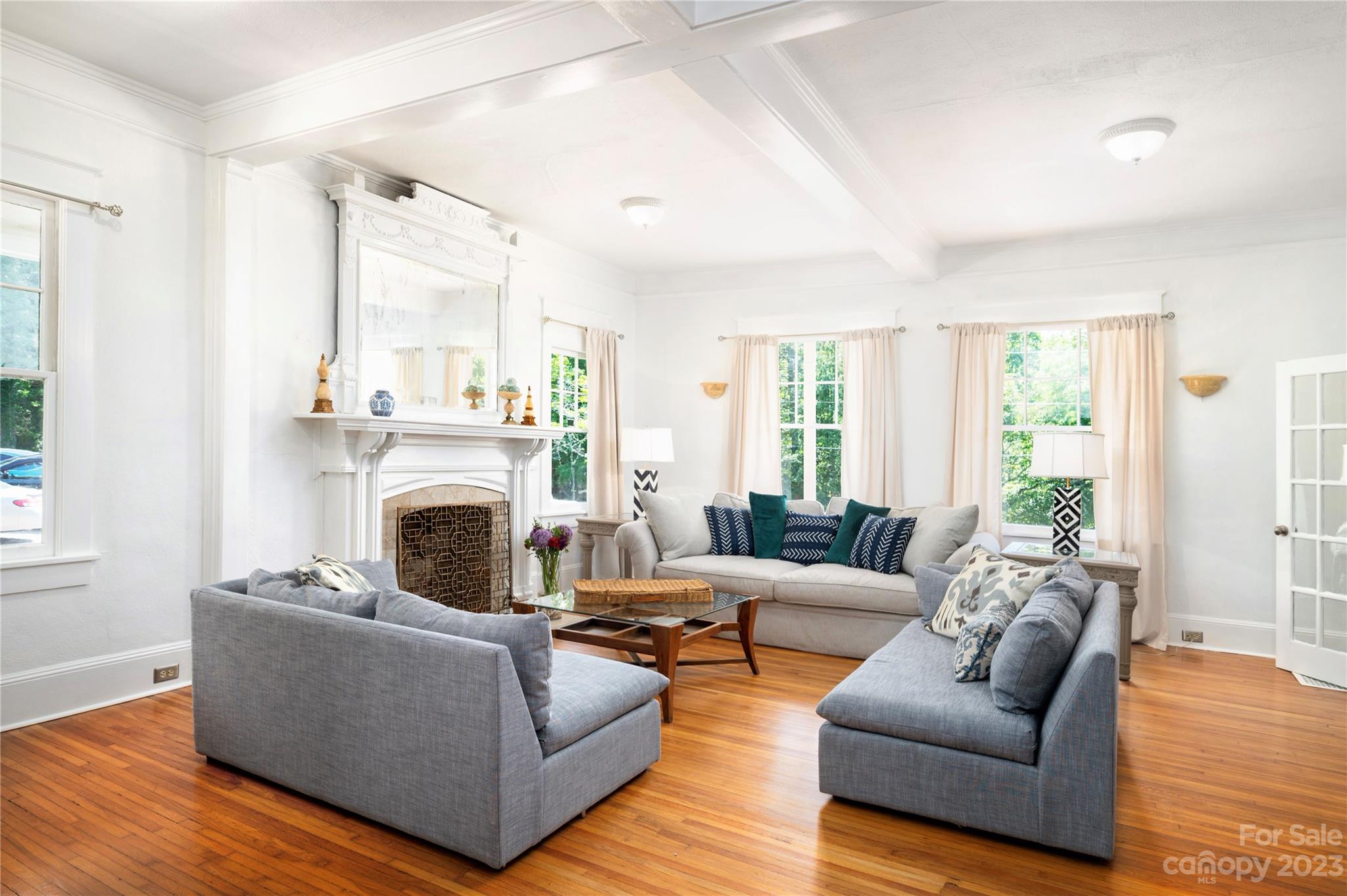 111 Rathfarnham Circle