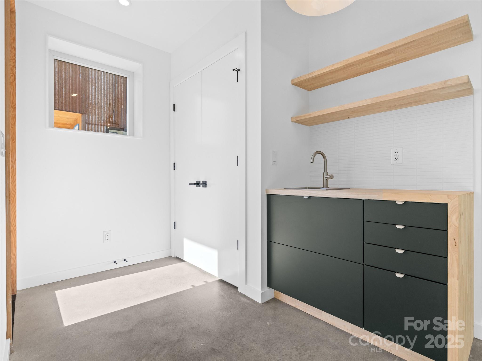 Montford - Residential