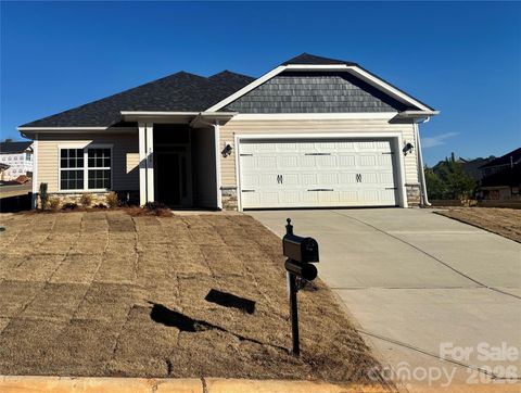 3934 Port Richmond Avenue 98 Gastonia NC 28056