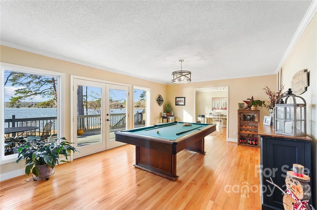 Woodbridge - Residential