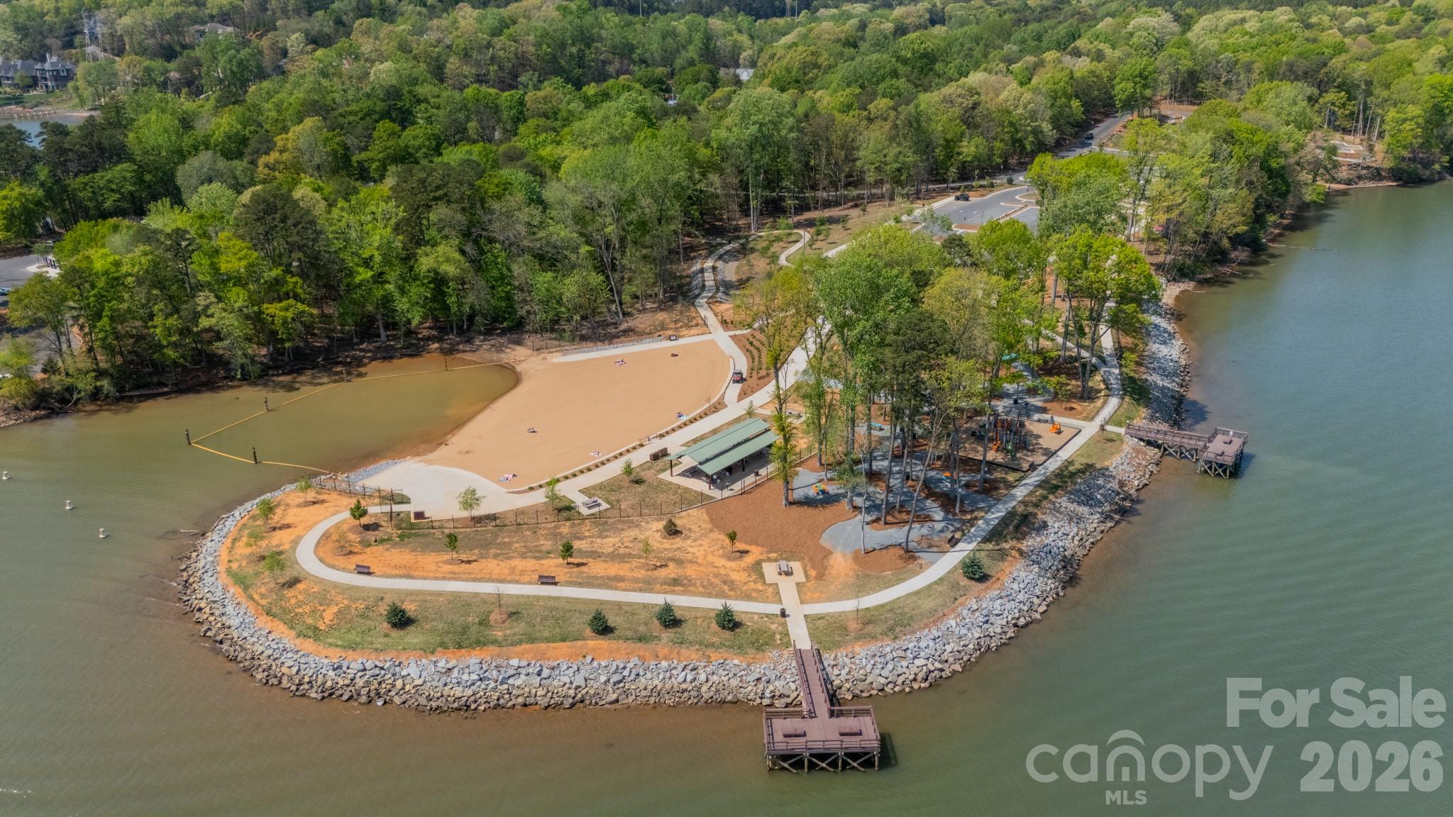 River Lakes - Residential