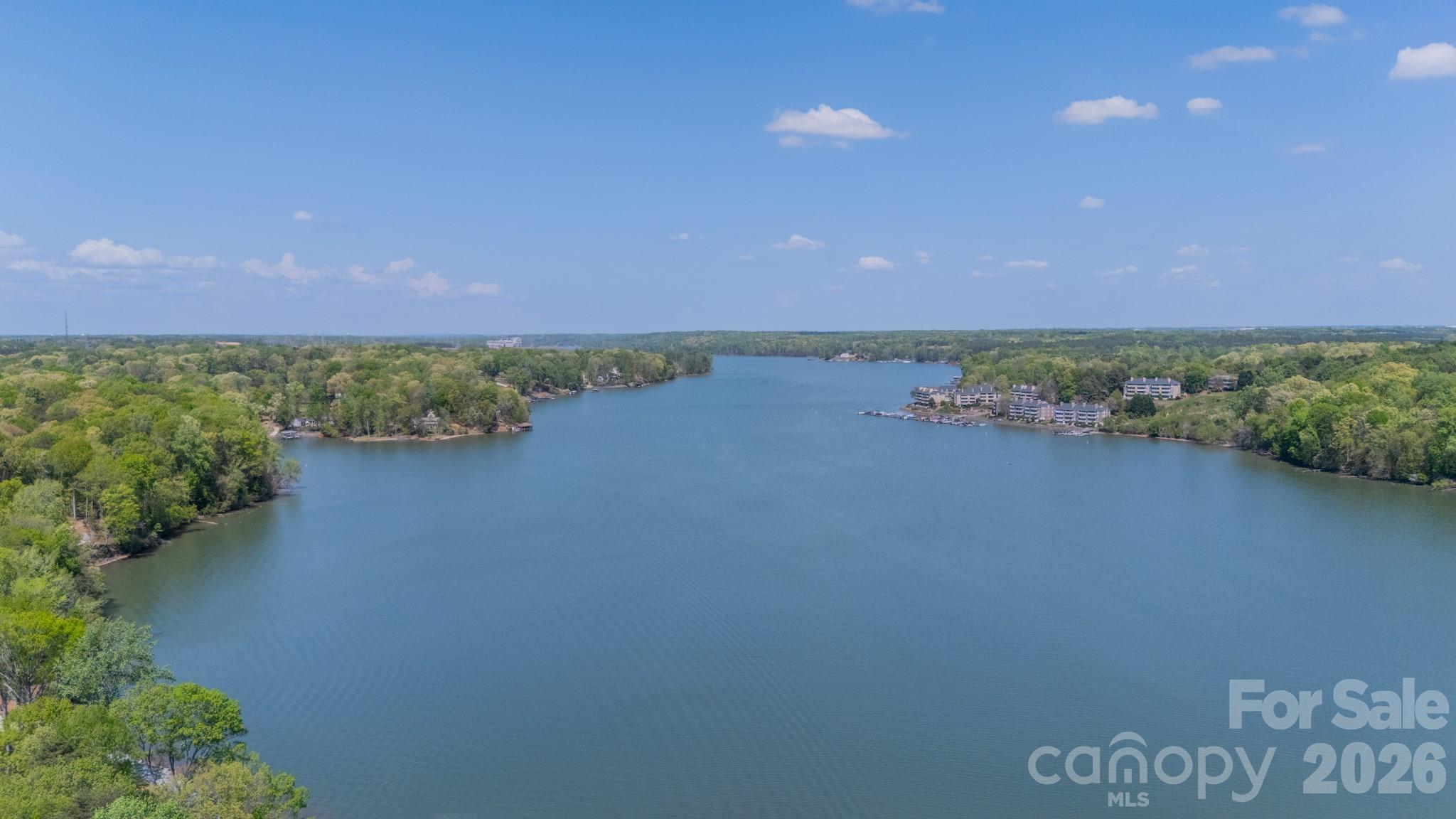 River Lakes - Residential