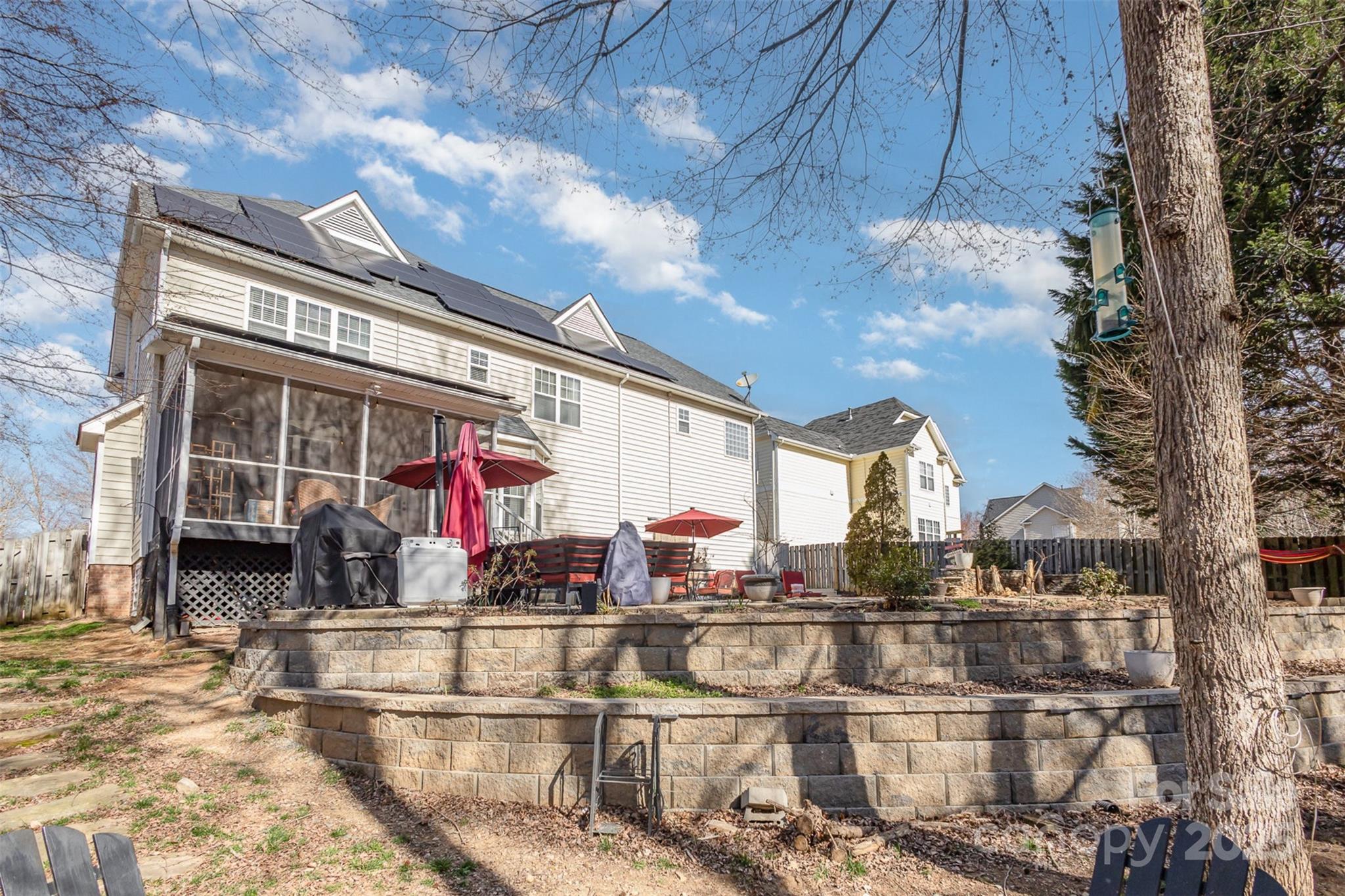 Charlotte, North Carolina 28214, United States, 4 Bedrooms Bedrooms, ,3 BathroomsBathrooms,Residential,Under Contract,78610