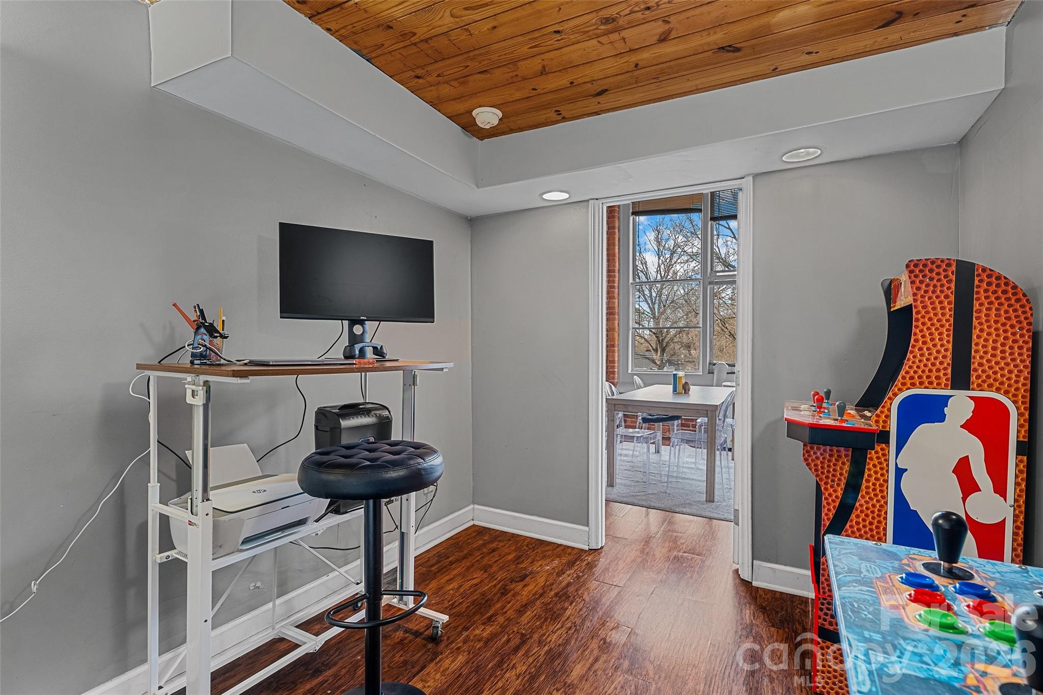 FoxRidge Lofts - Residential