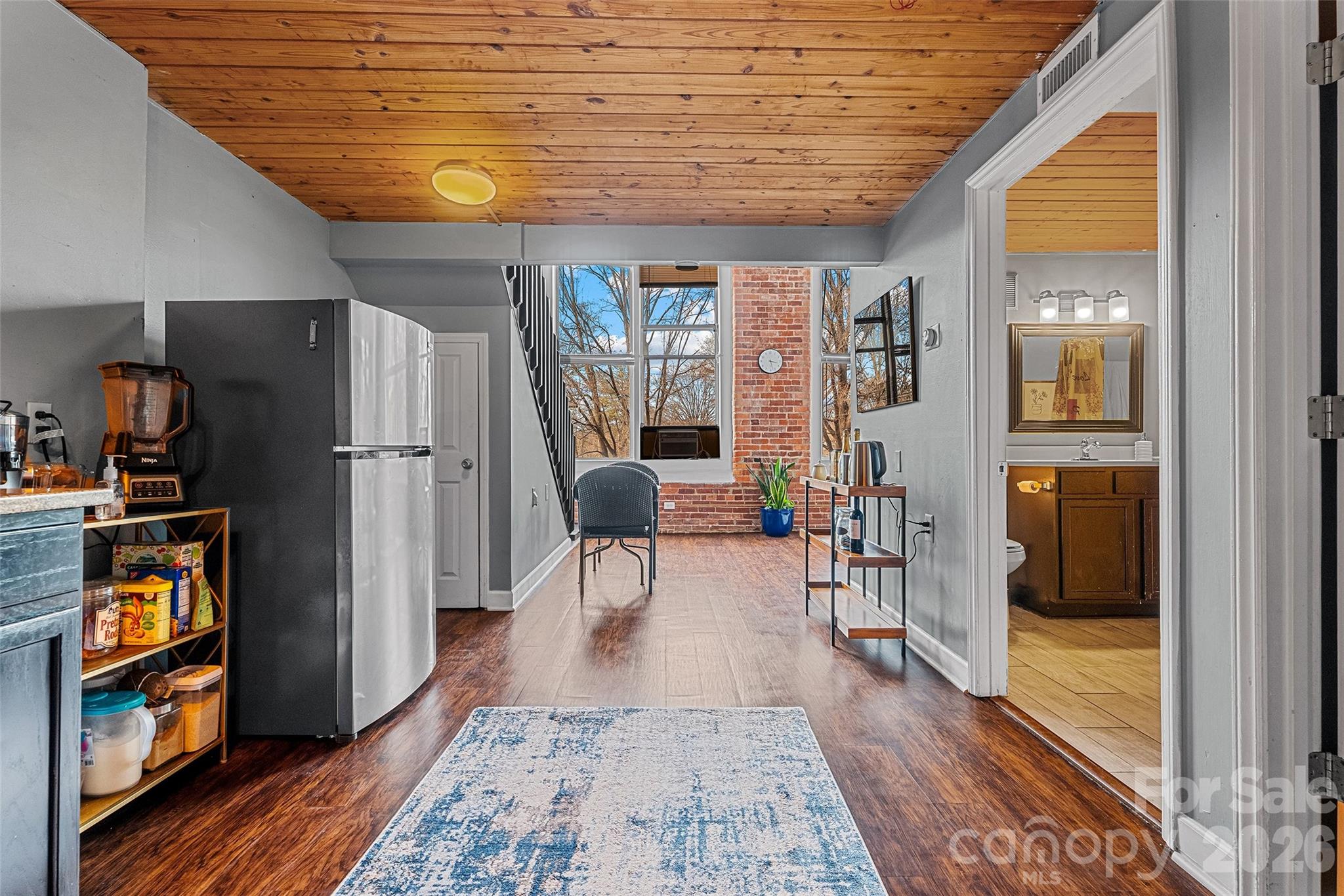 FoxRidge Lofts - Residential