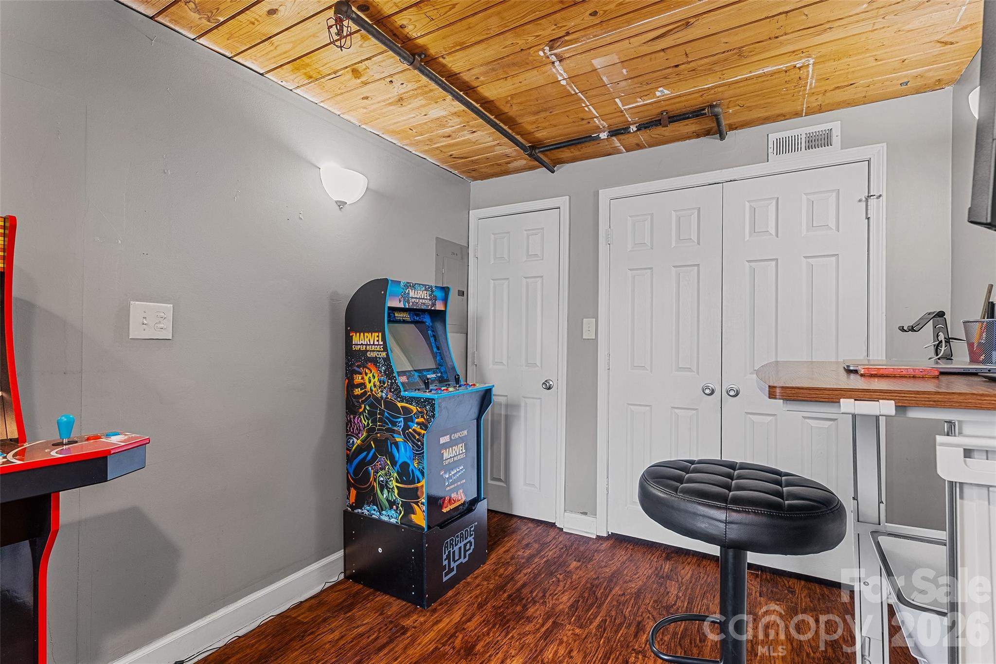 FoxRidge Lofts - Residential