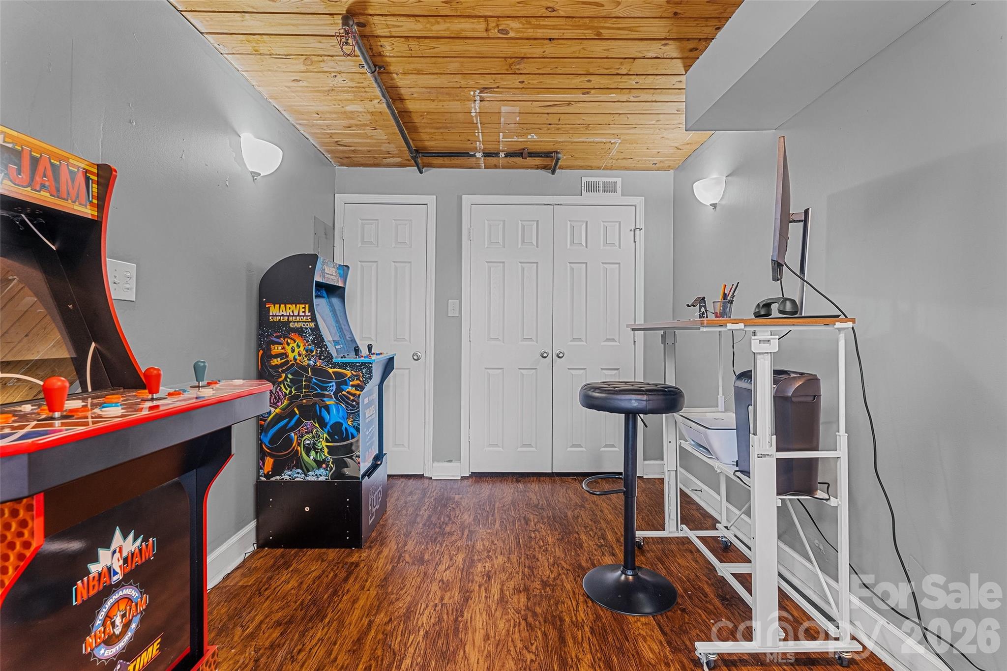 FoxRidge Lofts - Residential