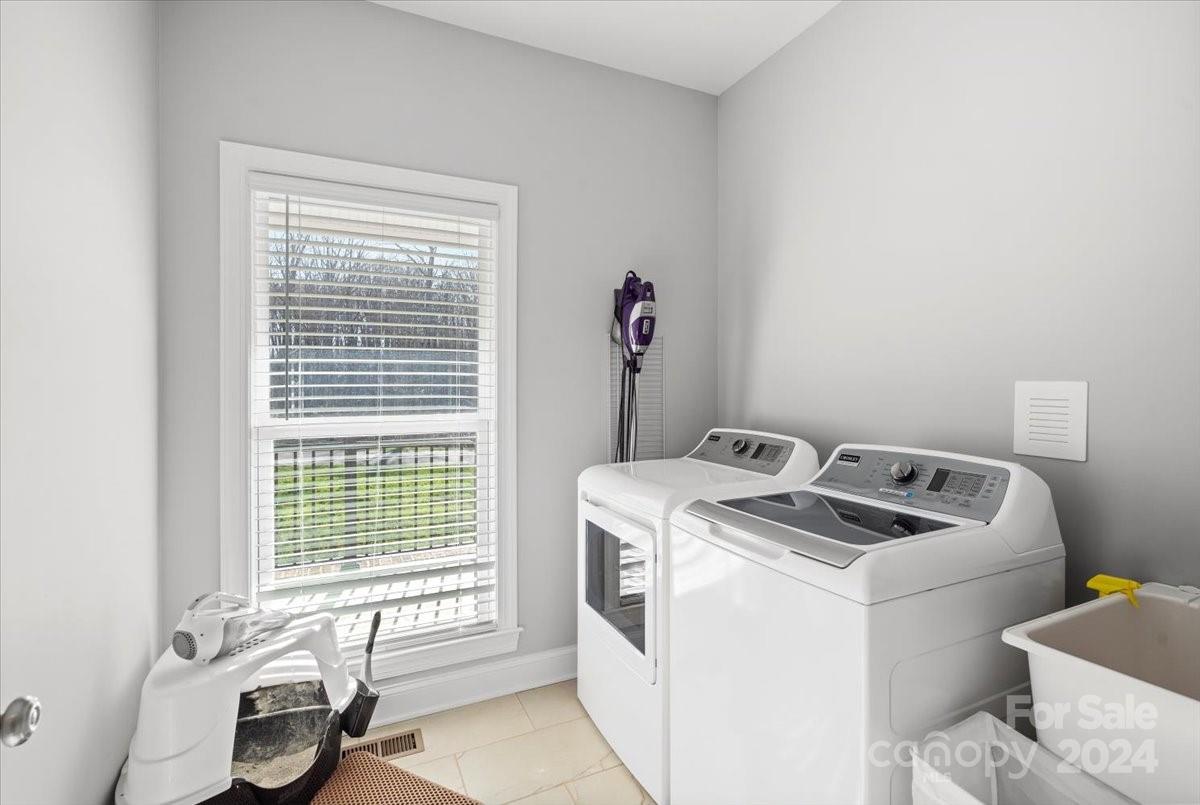 Hannaford Place - Residential