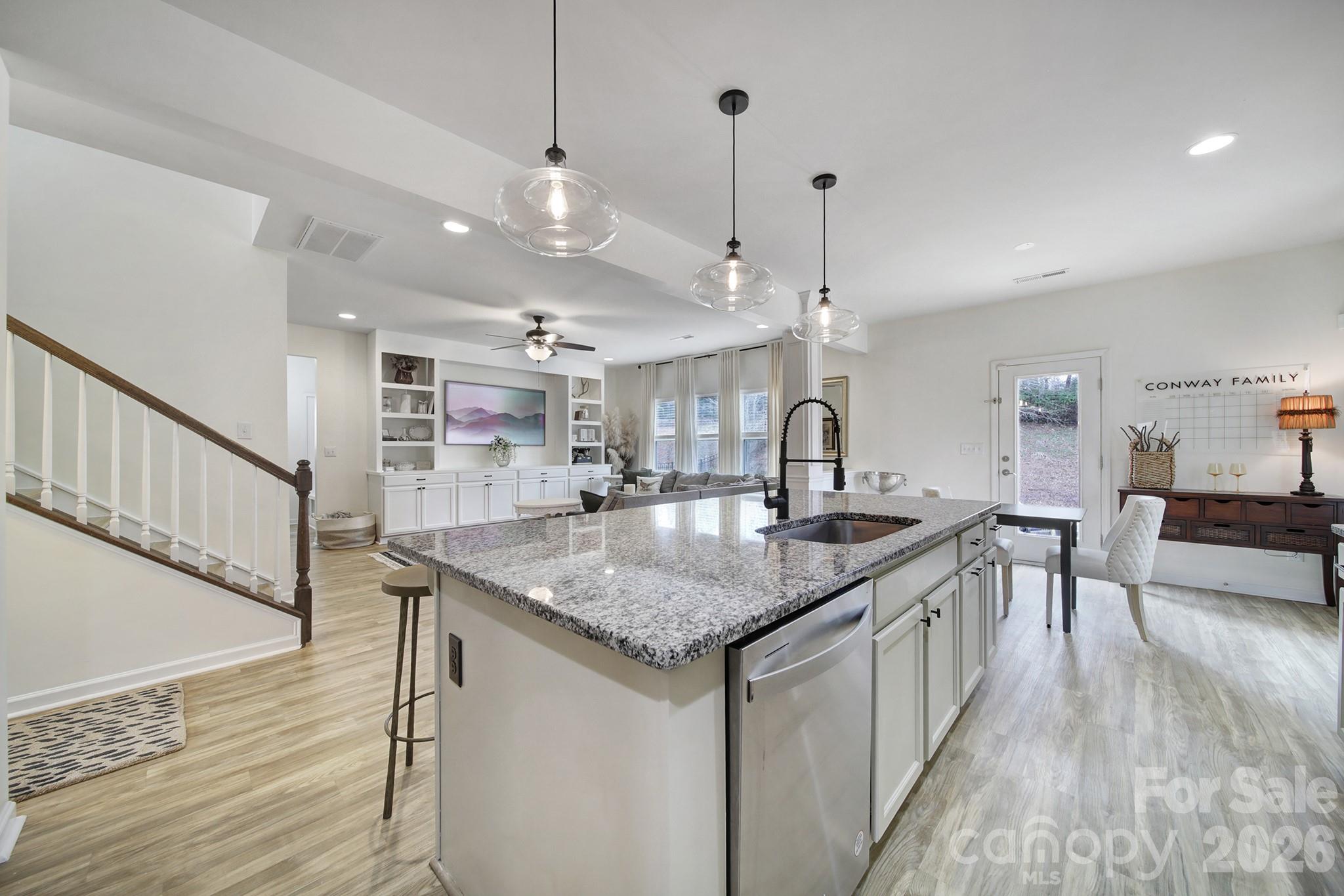 The Pinnacle at Handsmill - Residential