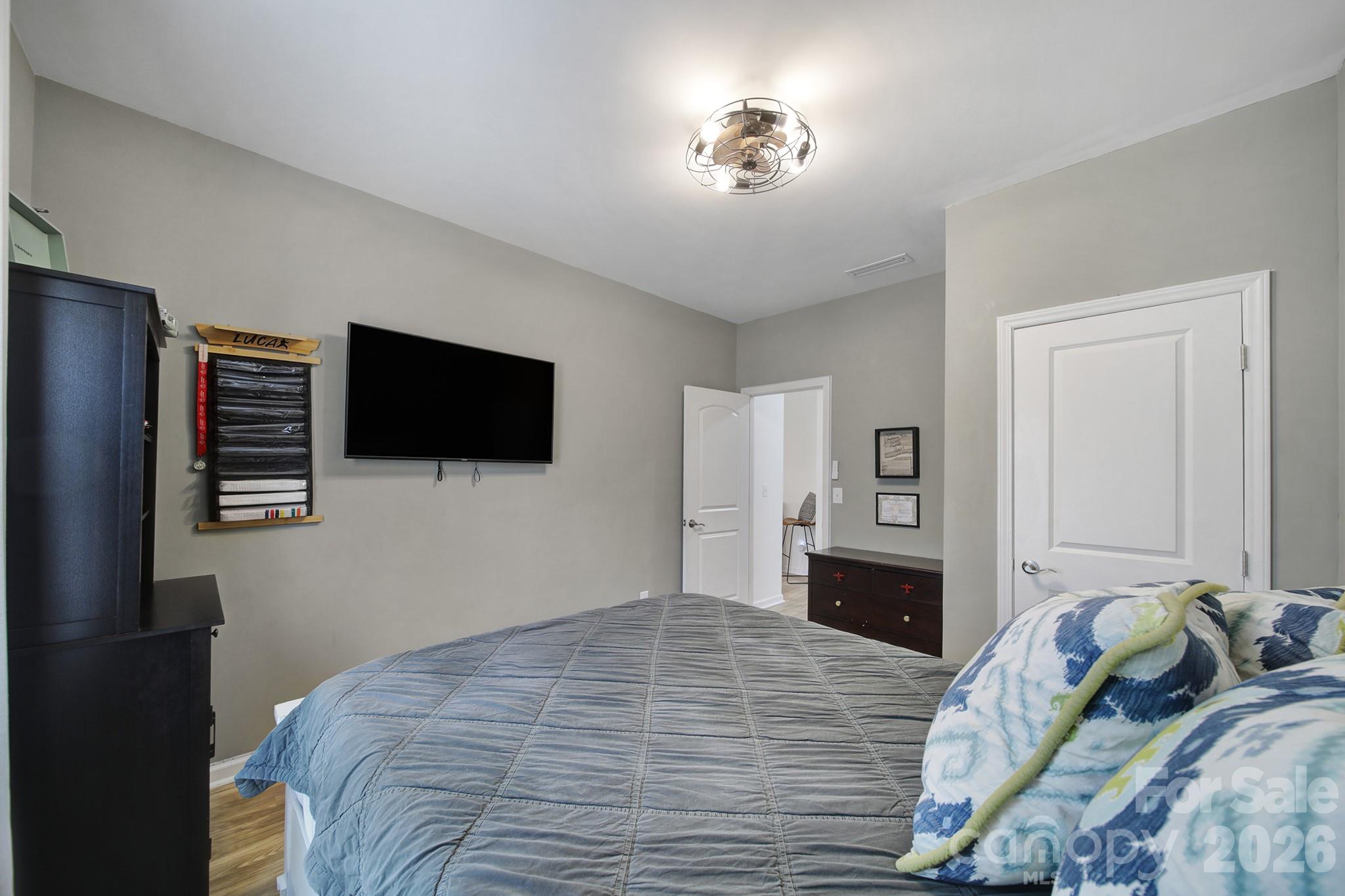 The Pinnacle at Handsmill - Residential