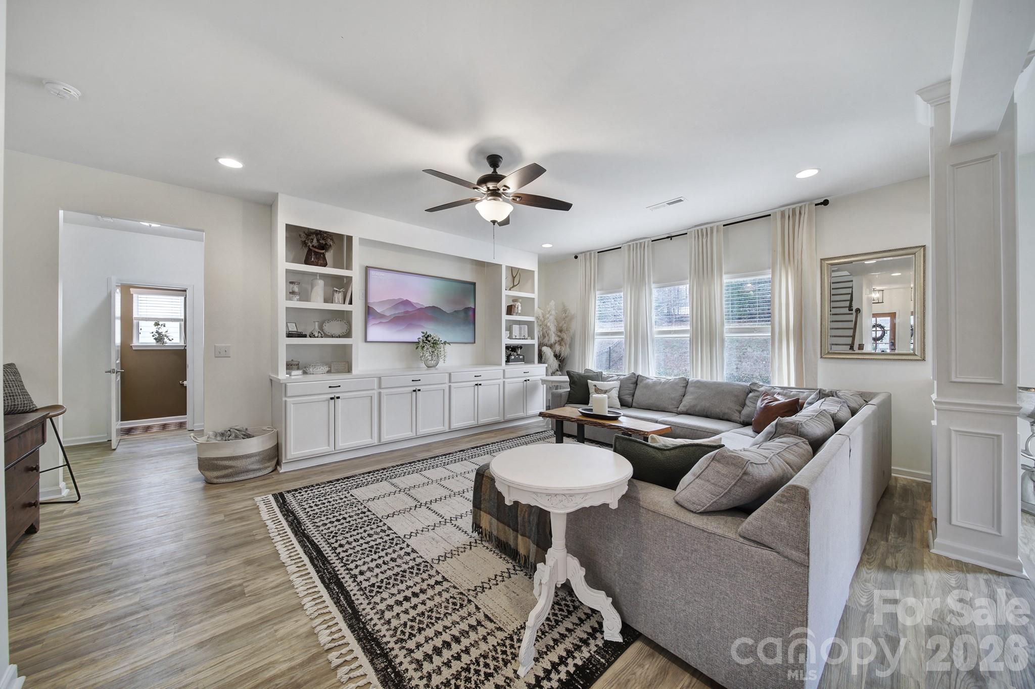 The Pinnacle at Handsmill - Residential