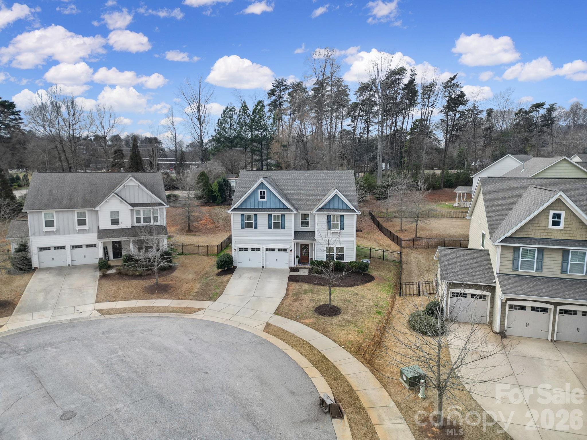 The Pinnacle at Handsmill - Residential