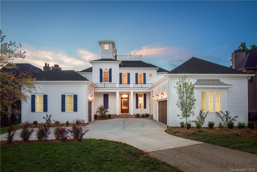 Extraordinary NEW waterfront estate in the premier Upper Jetton Peninsula. Well appointed, high-end finishes include marble counters, beautiful hardwoods, coffer ceiling, attention to detail. Chef's kitchen has custom cabinetry, farmhouse sink, generous island, scullery & drop zone. Owner's suite bath with soaking tub, Roman shower, dual vanities. Upper bonus room with fireplace & balcony. Covered stone veranda overlooks pool/spa & cabana with full bath.Private pier with lakeside gazebo & lifts.