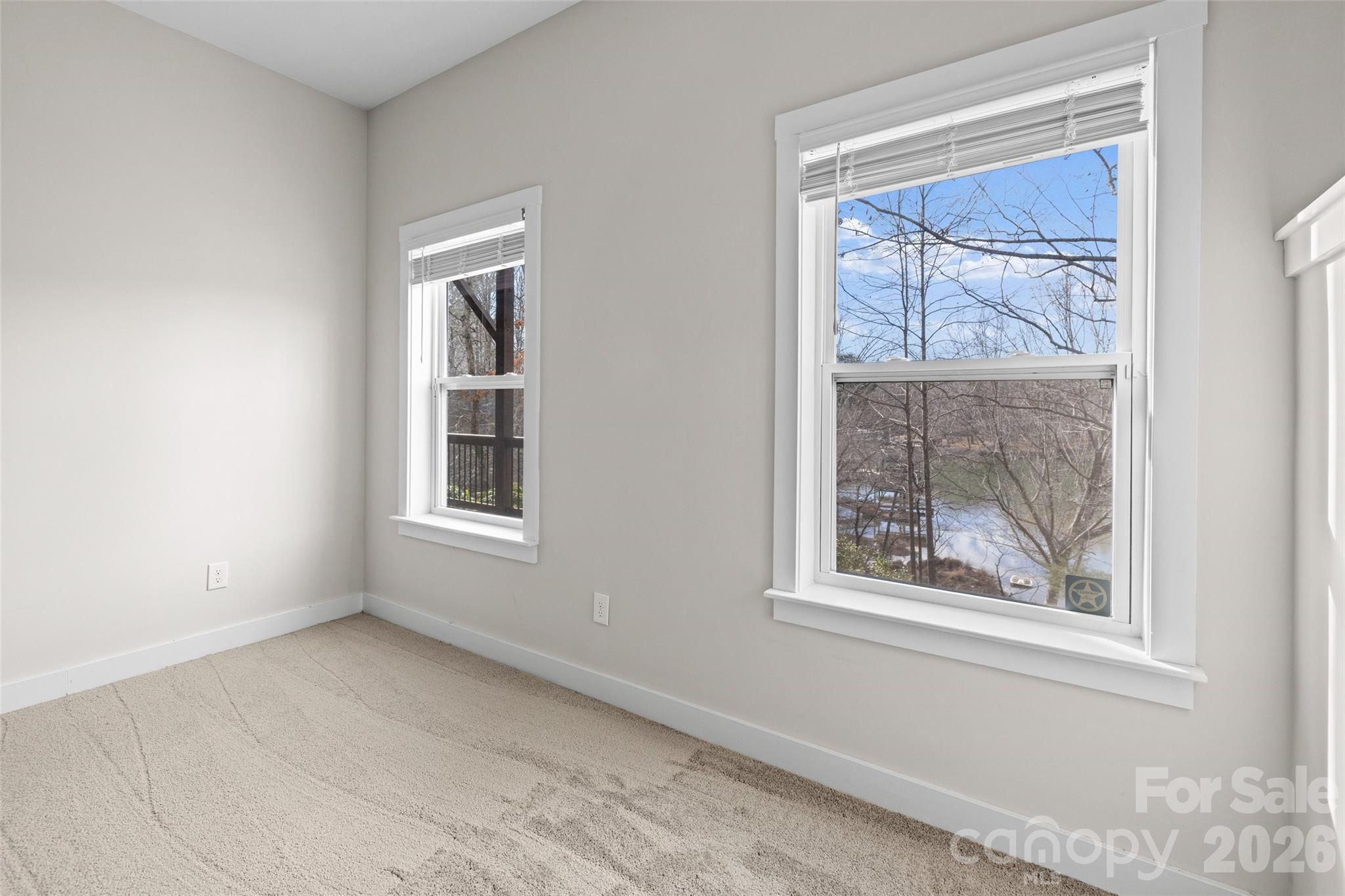 Tega Cay - Residential