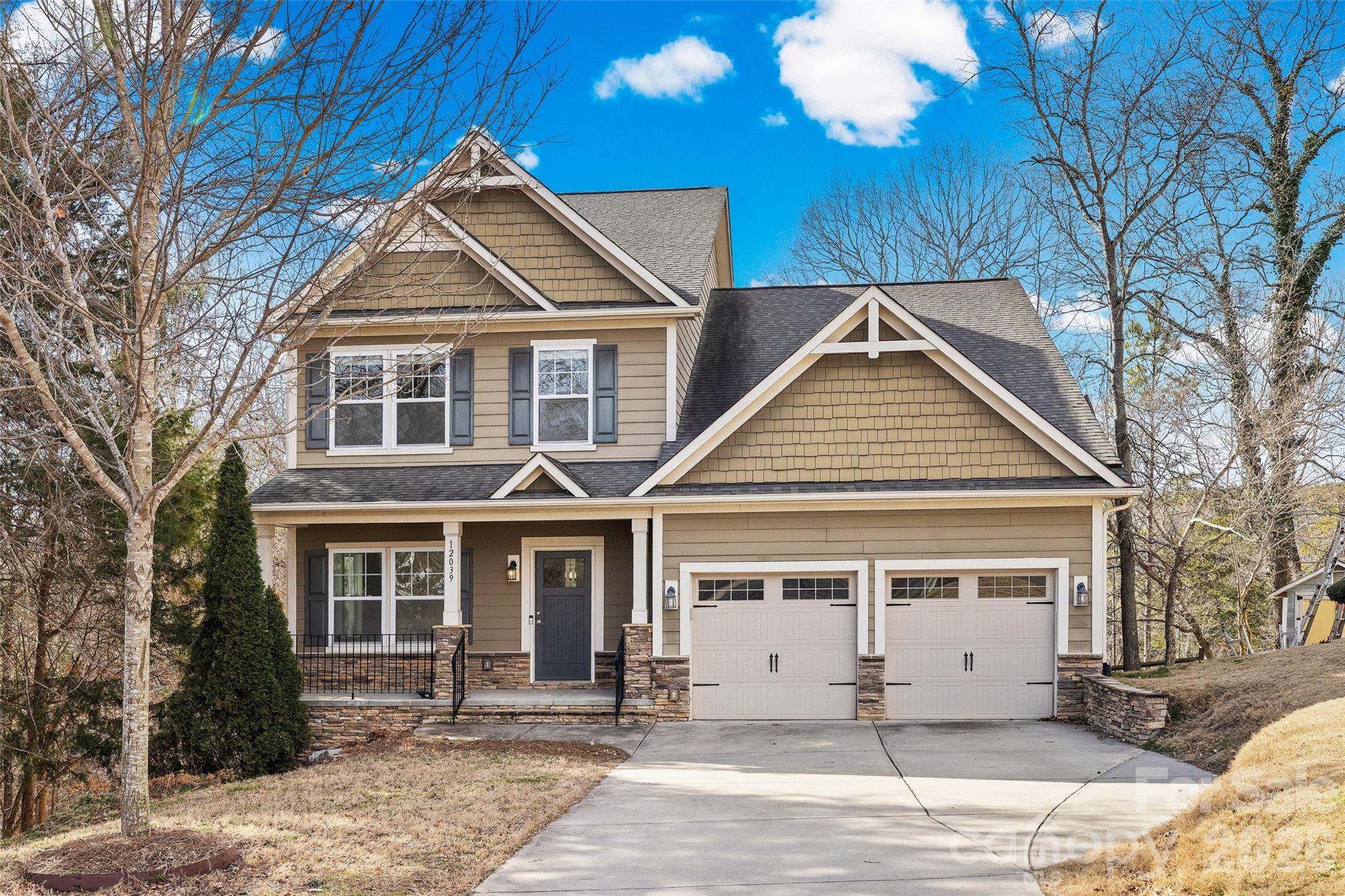 12039 Spinnaker Drive