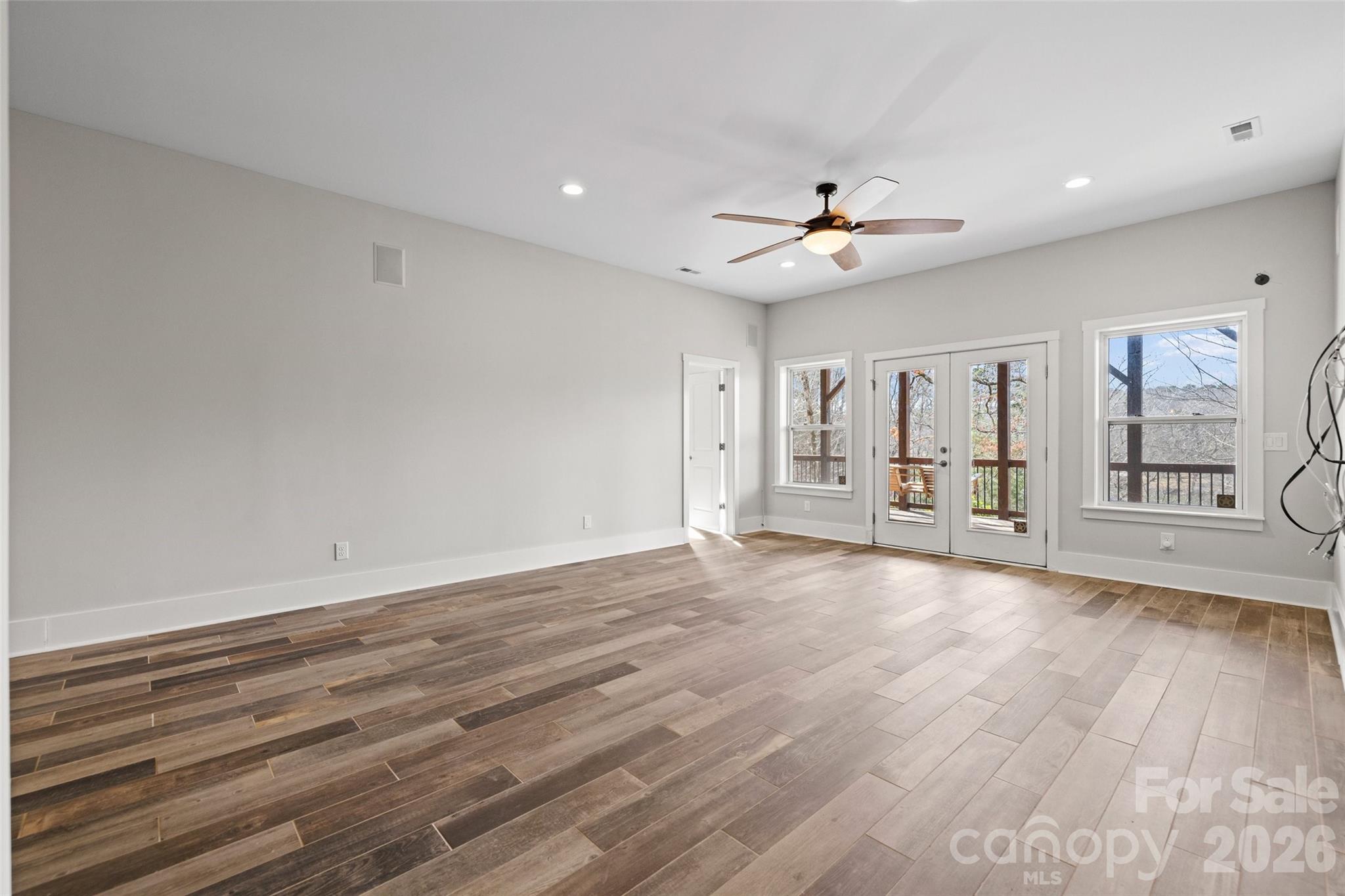 Tega Cay - Residential