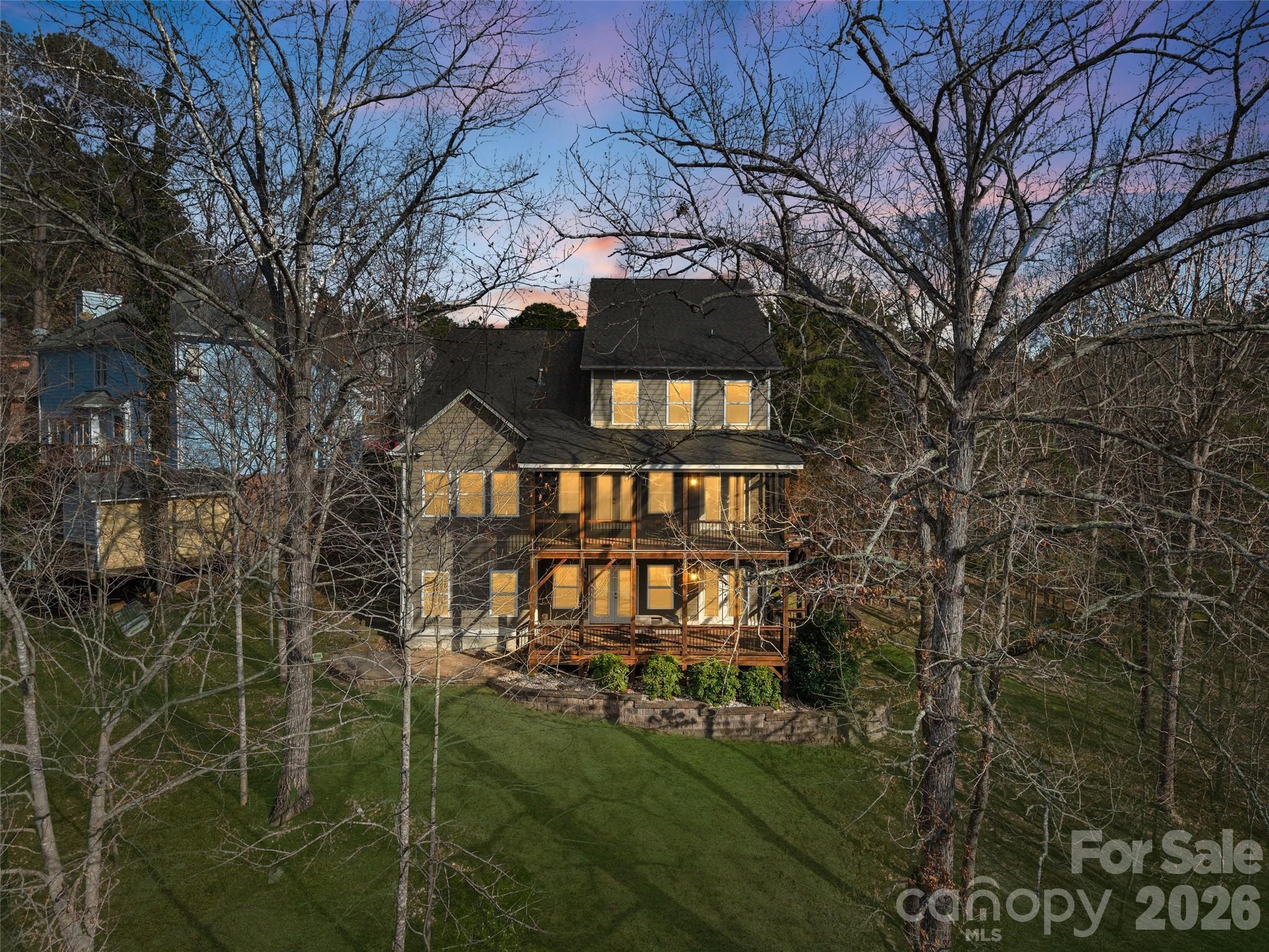 Tega Cay - Residential