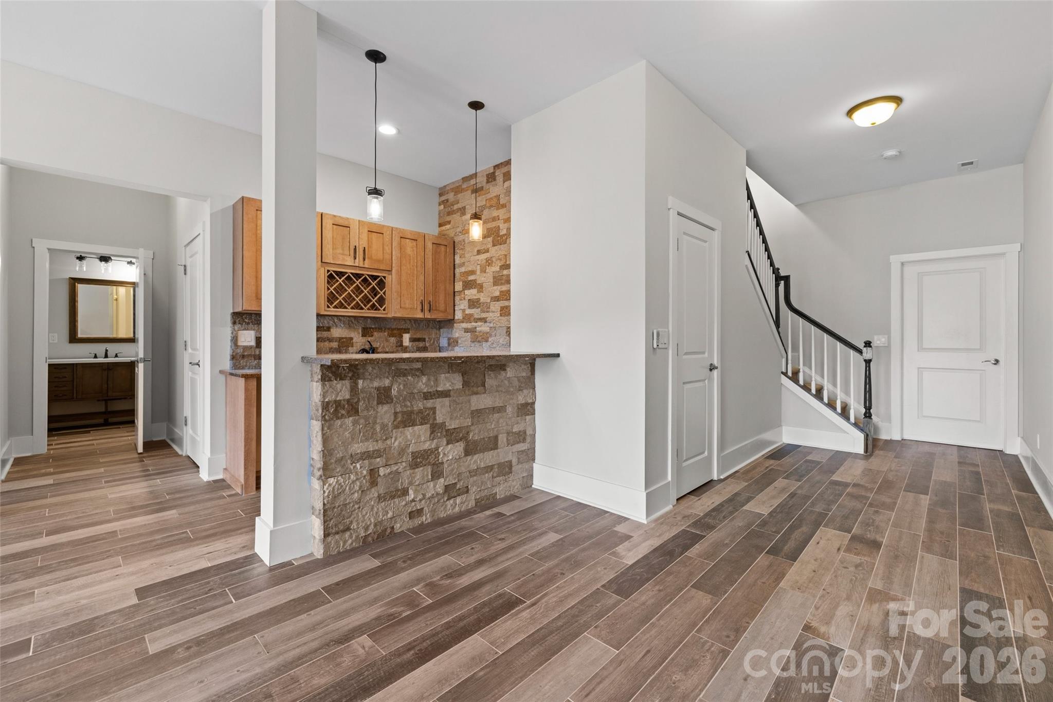 Tega Cay - Residential