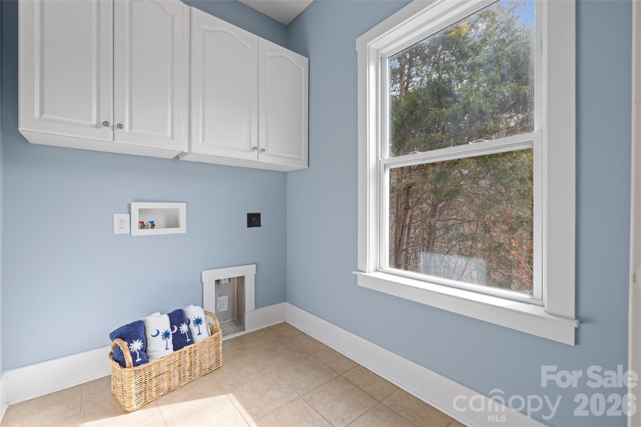 Tega Cay - Residential