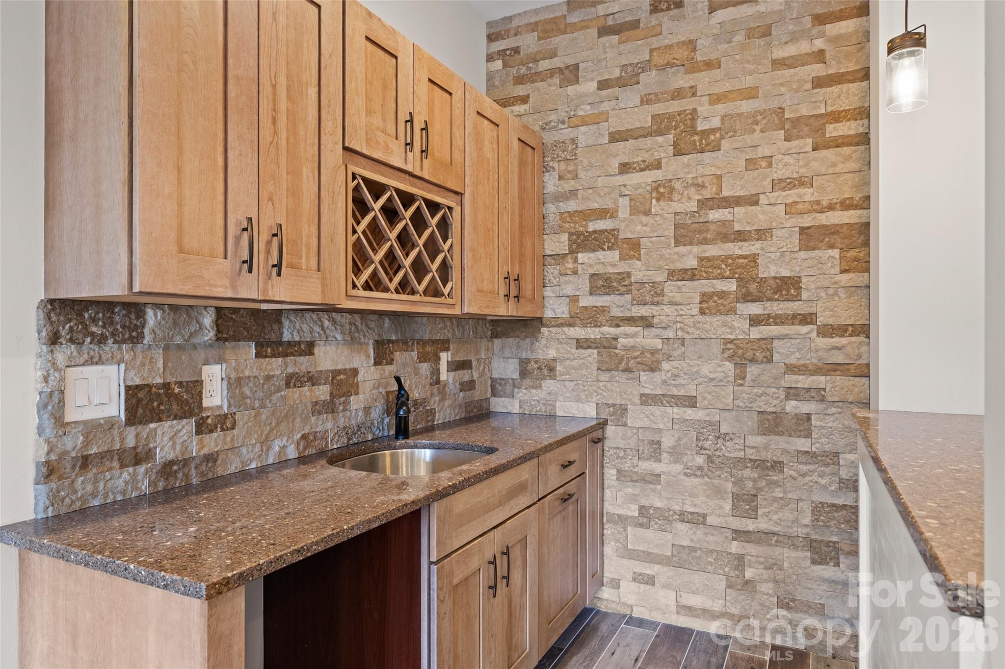 Tega Cay - Residential