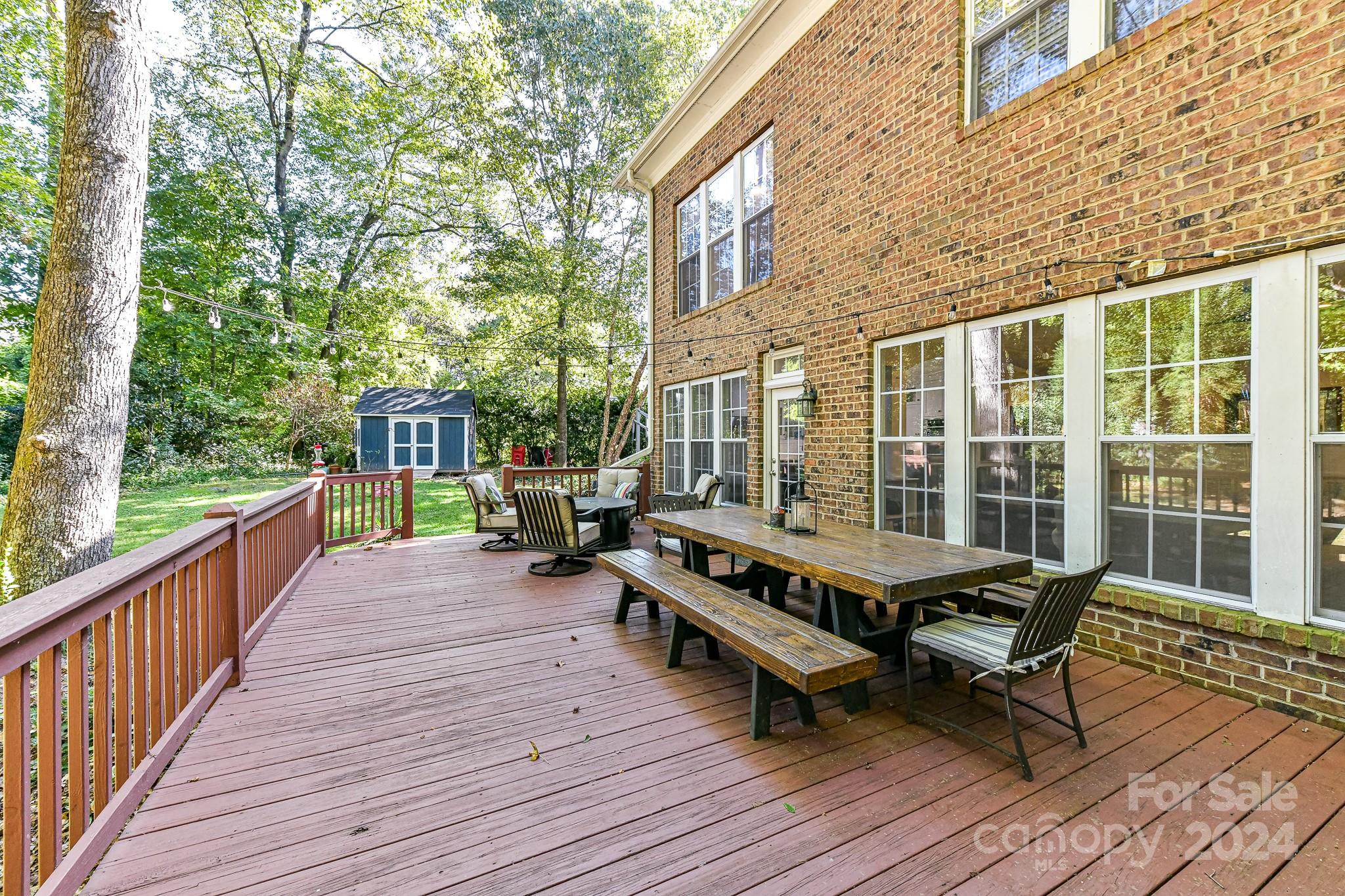 Cabin Creek - Residential