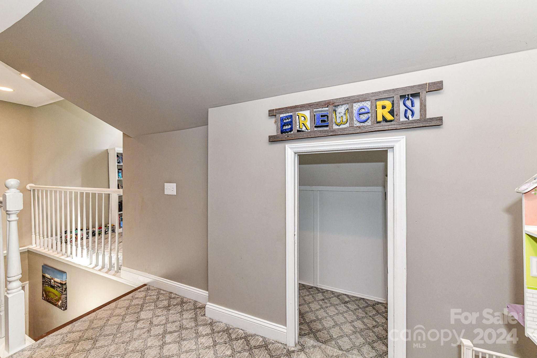 Cabin Creek - Residential