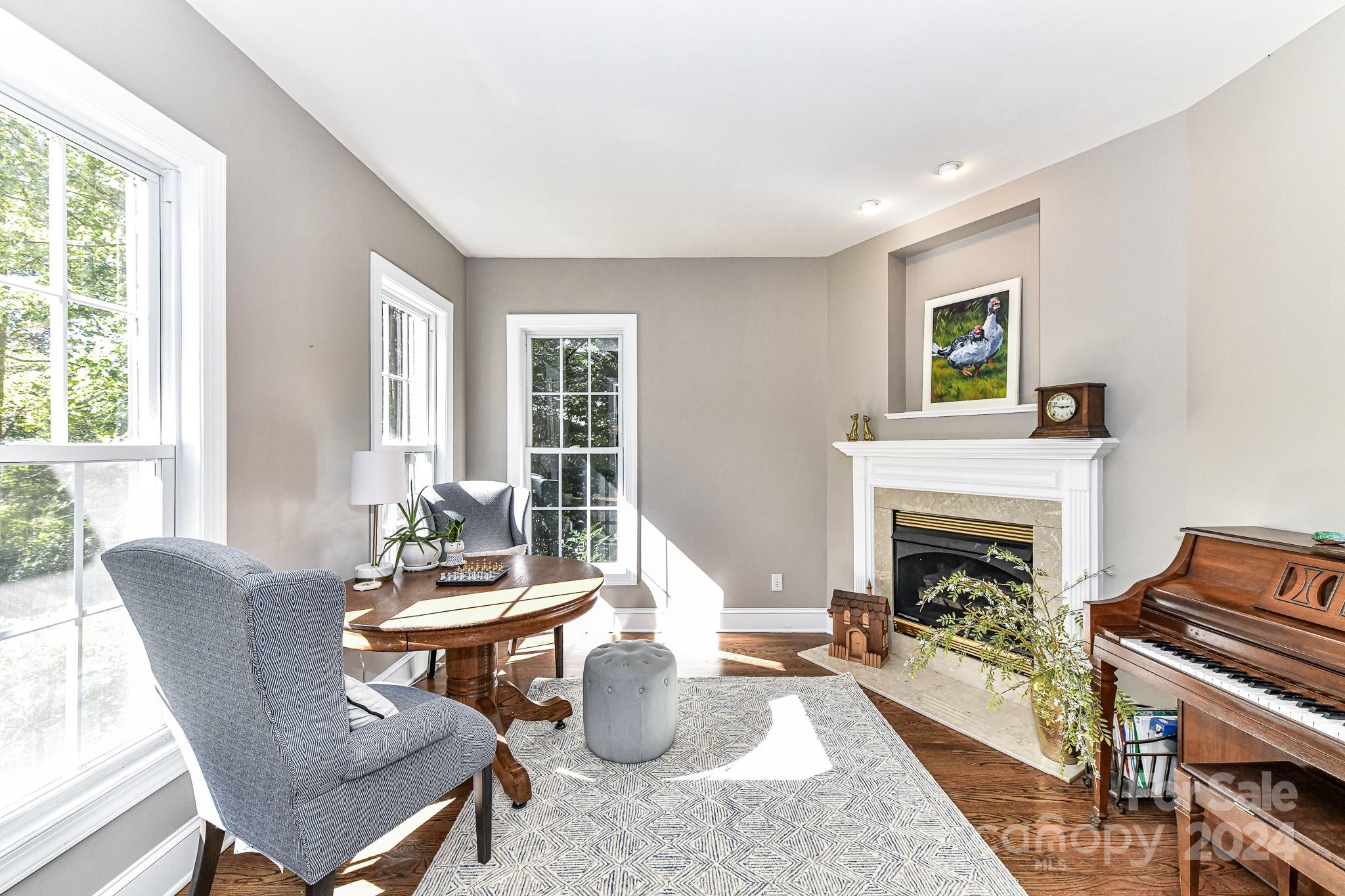 Cabin Creek - Residential