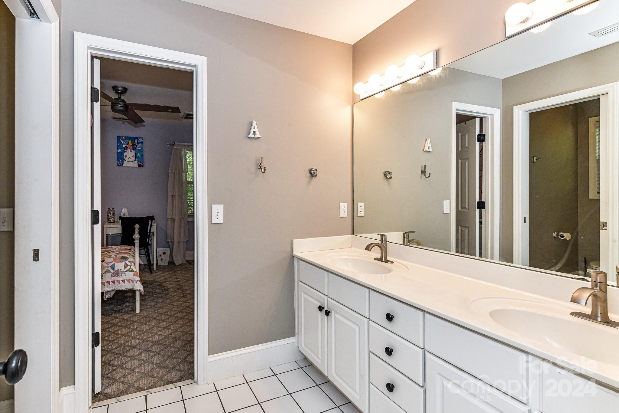 Cabin Creek - Residential