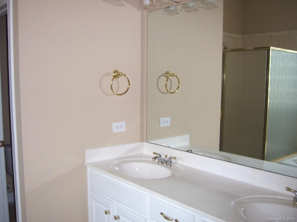 Meadow Lakes Ii - Residential