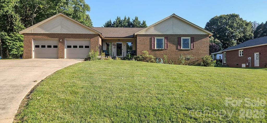 220 Sherwood Drive Unit 22, Taylorsville, NC, 28681