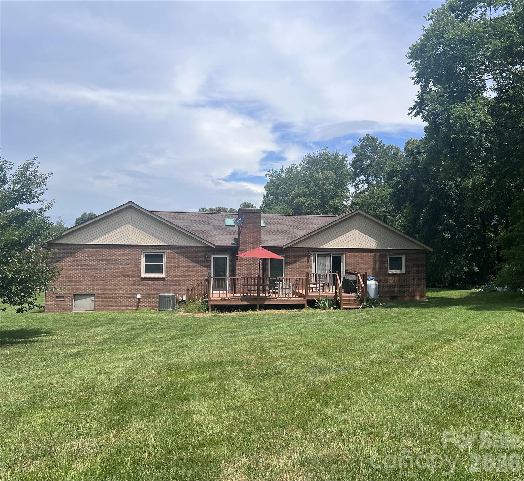 220 Sherwood Drive 22