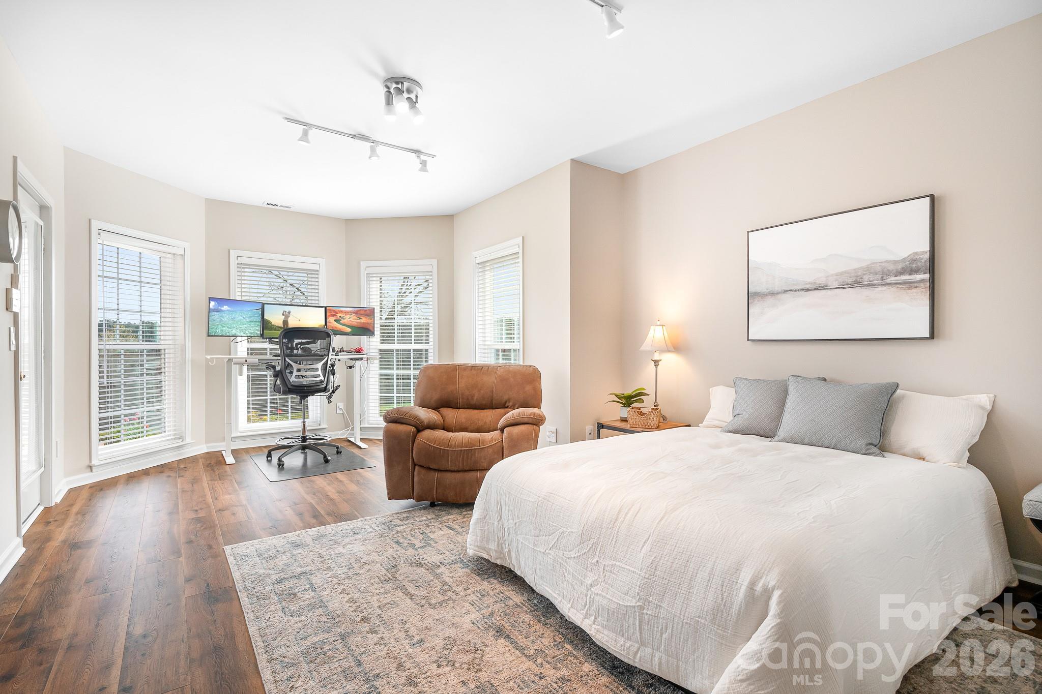 Verdict Ridge - Residential