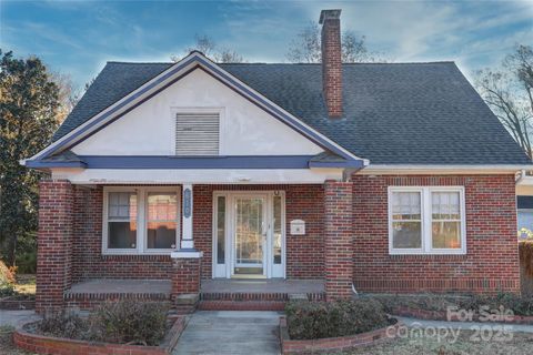 610 Hawthorne Lane Charlotte NC 28204