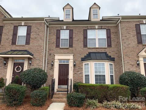 Photo of 377 Armour Street, Davidson, NC 28036 (MLS # 4398364)