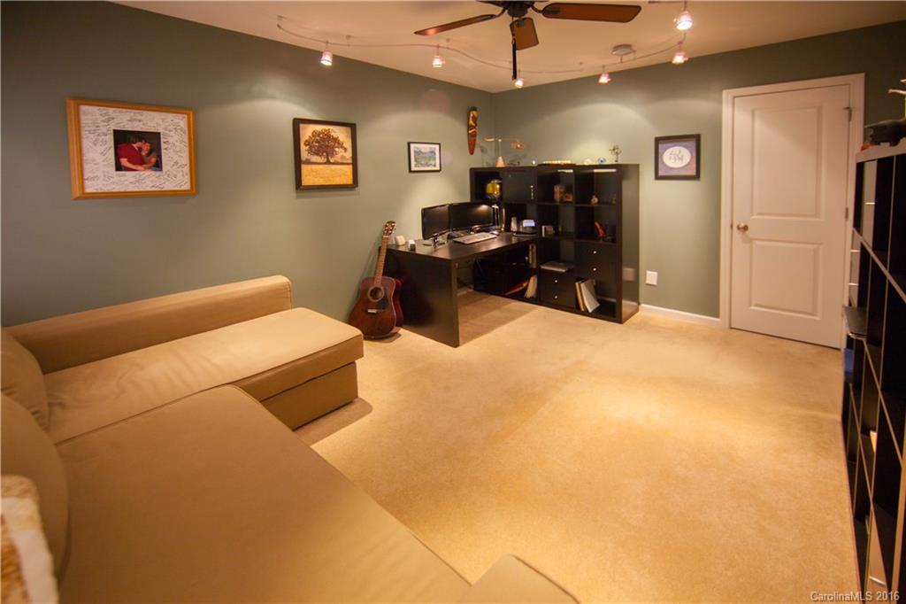 Creekside - Residential