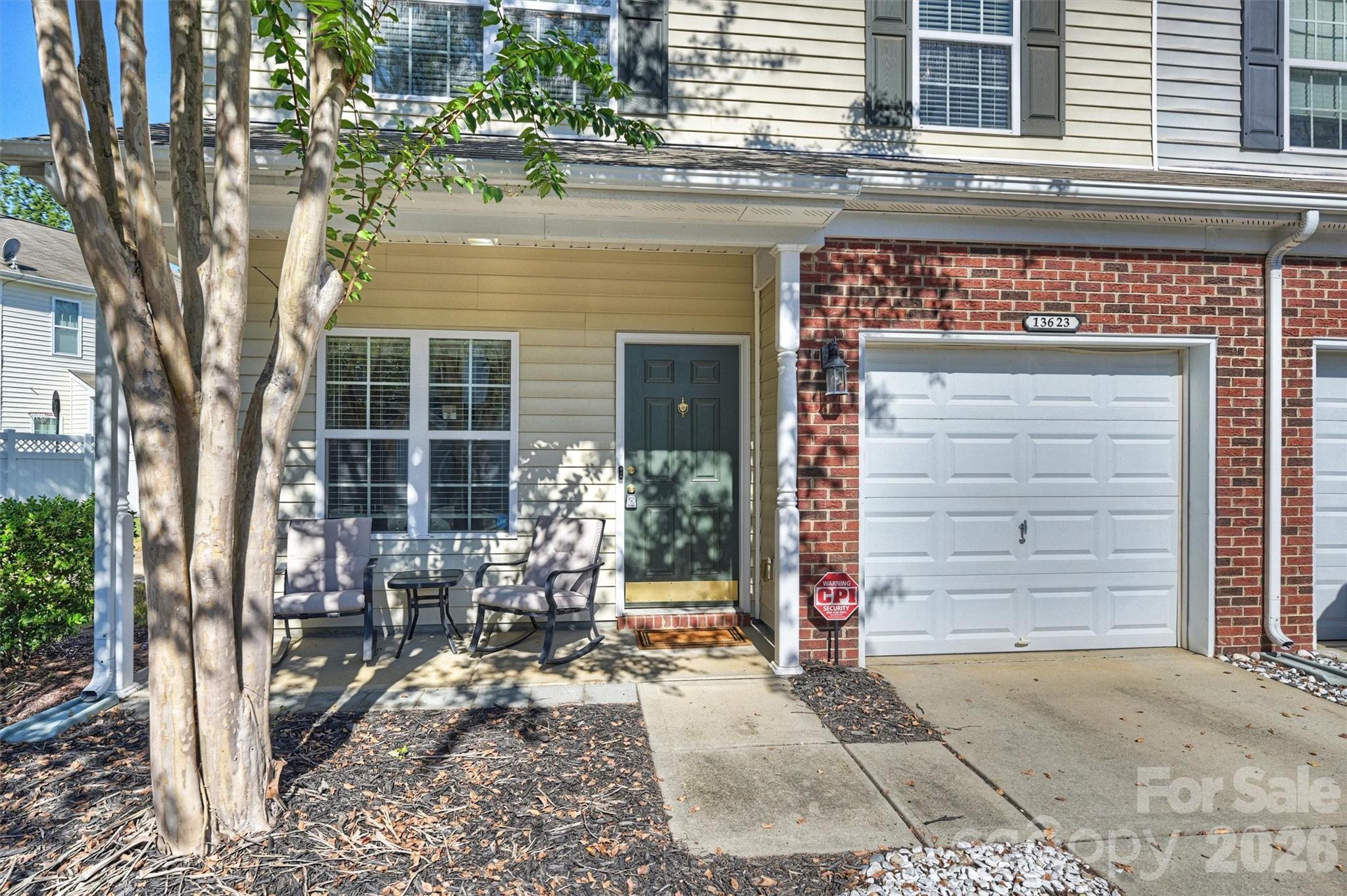 13623 Singleleaf Lane