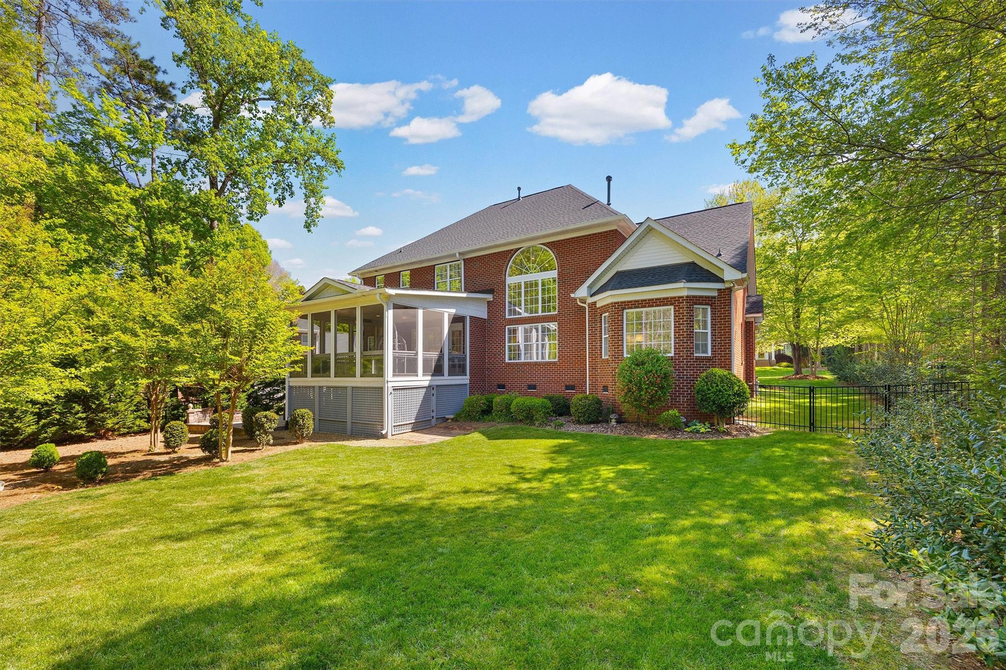 The Estates At Wesley Oaks - Residential