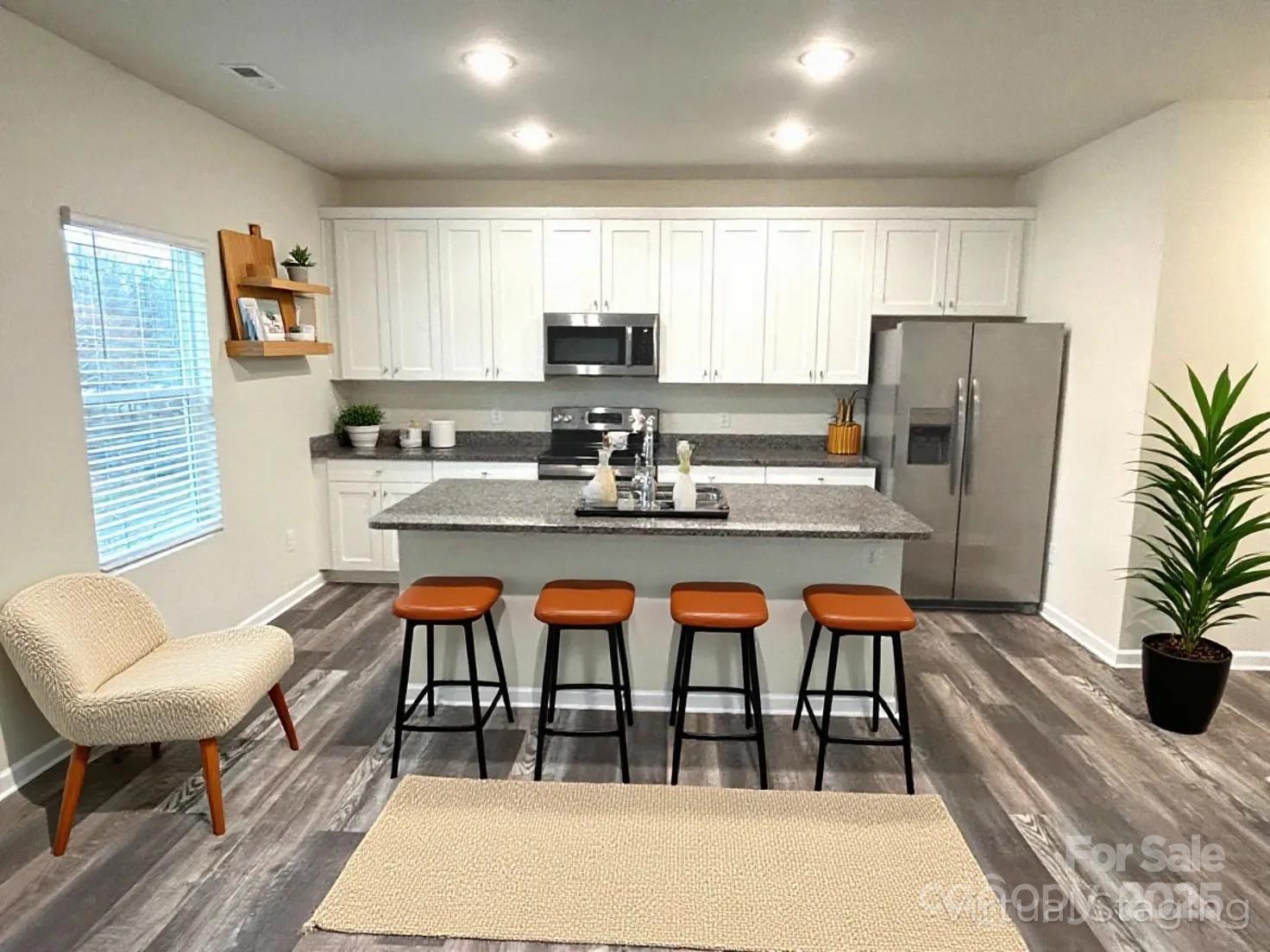 586 30th Avenue Circle NE