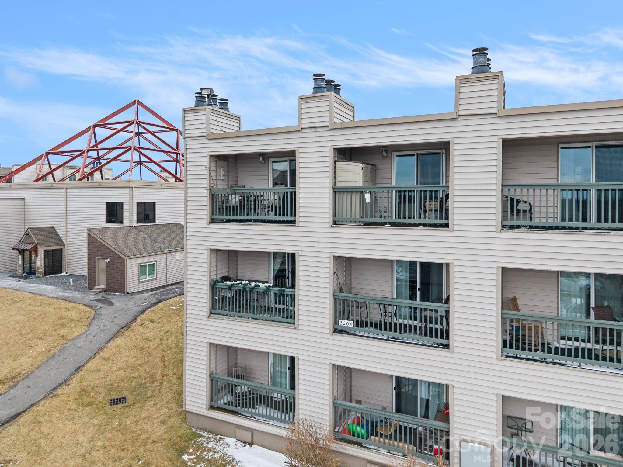 Pinnacle Inn - Residential