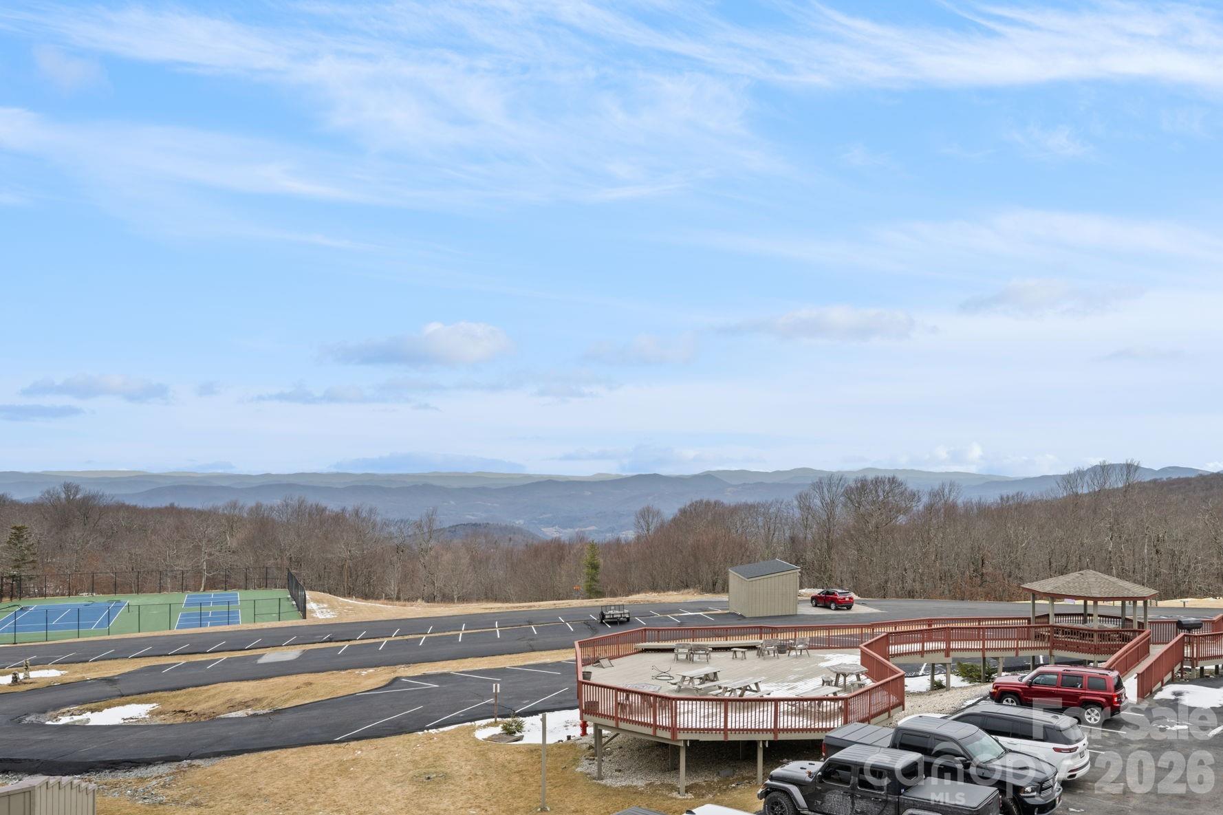 Pinnacle Inn - Residential