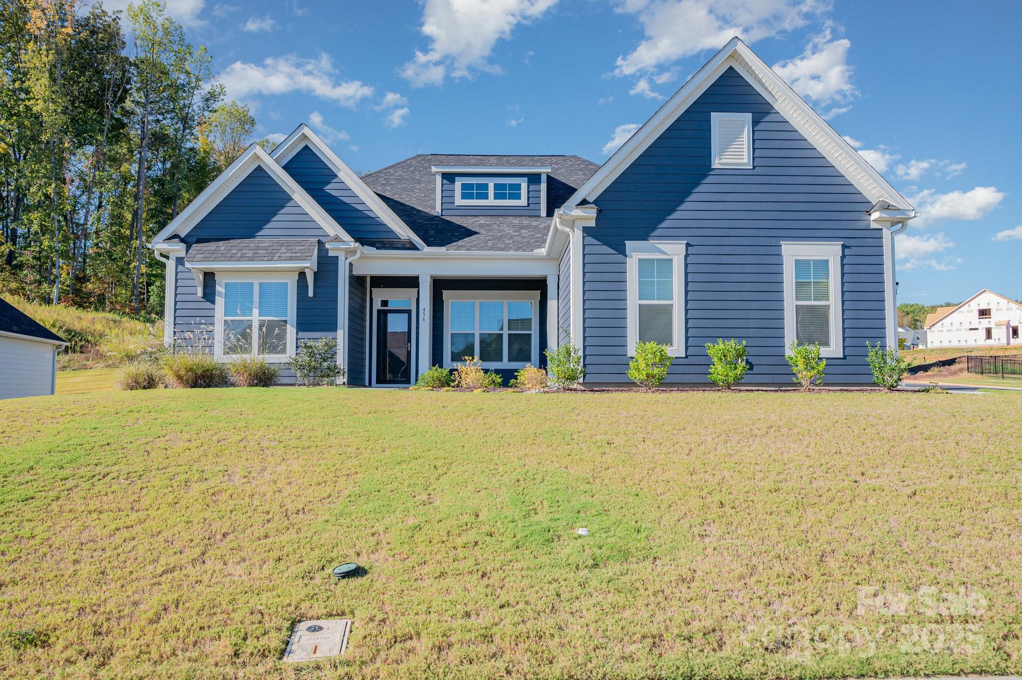 456 Lucky Drive NW